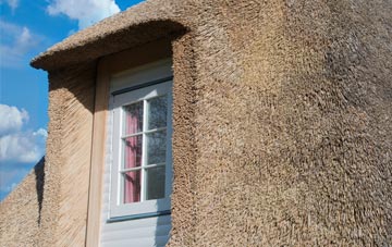 New England thatch roof disadvantages